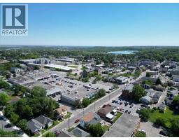 41 ALBERT Street W - 41