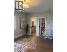 403 MASTERS Drive - 24