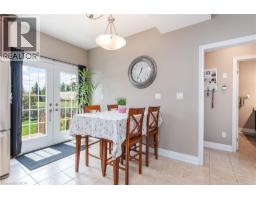 52 PETERSON Street - 14