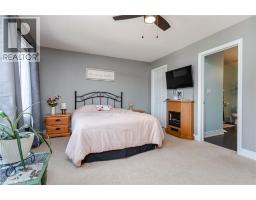 52 PETERSON Street - 19