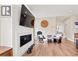 209 ARDEN Crescent - 12