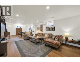 912 BOOTHMAN Avenue - 41