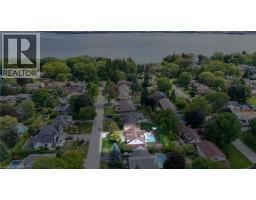 912 BOOTHMAN Avenue - 47