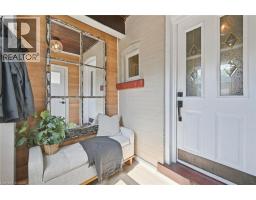 77 CAMERON Avenue N - 5
