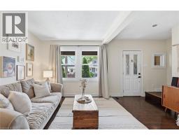 77 CAMERON Avenue N - 9