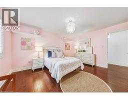 1047 ST MATTHEW S Avenue - 26