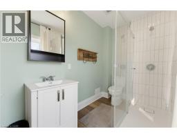 52 ROOSHILL Drive - 27