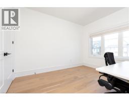 46 HALLARAN Road - 23