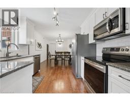 4 GEORGE Street - 12