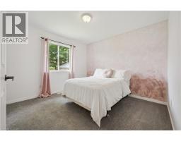 4 GEORGE Street - 23