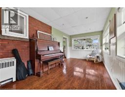 30 MILL Street E - 11