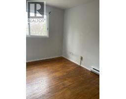 74 WILLIAM Street W - 5