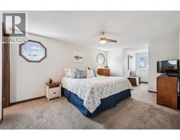 39 CELIA Crescent - 17