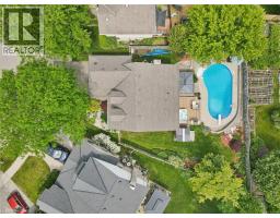 39 CELIA Crescent - 38