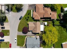 6 BARBARA Place - 34