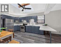 184 LONDON Street N - 10