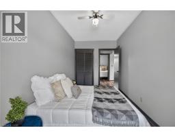 184 LONDON Street N - 19