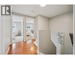 694 HIGHPOINT Avenue UnitNo. B - 14