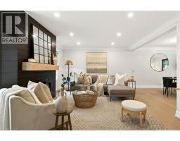 371 ROBINA Road - 8