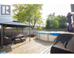 106 OSSINGTON Drive - 36