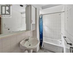 28 CAMBRIDGE Avenue - 7