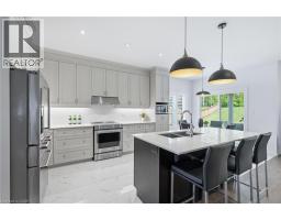 115 DAUGAARD Avenue - 12