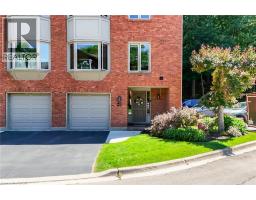 30 OSLER Drive UnitNo. 25 - 3