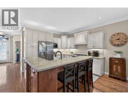 6 SOUTHWOOD Crescent - 9