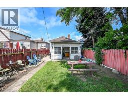 220 PALING Avenue - 37