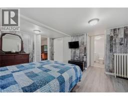 458 DAVIS Street - 25