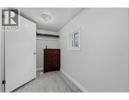 458 DAVIS Street - 33