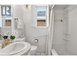 153 PARKVIEW Drive - 11
