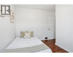 153 PARKVIEW Drive - 16