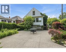 153 PARKVIEW Drive - 44