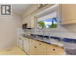 209 DIXIE Crescent - 11