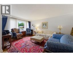 320 RIVER SIDE Drive - 10