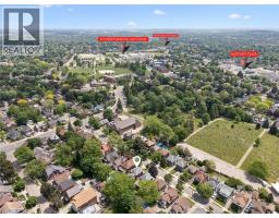 38 STIRLING Avenue N - 29