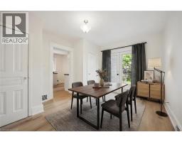 38 STIRLING Avenue N - 6
