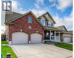 455 ALAN Crescent - 2