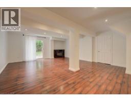 23 STONEMAN Court - 34