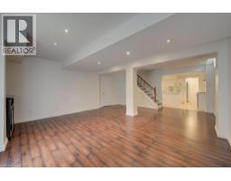 23 STONEMAN Court - 36