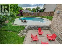 23 STONEMAN Court - 42