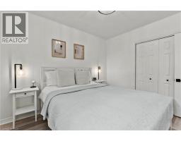 38 ALEXANDRA Boulevard - 21