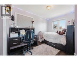 91 ANDREWS Drive - 21