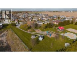 91 ANDREWS Drive - 36