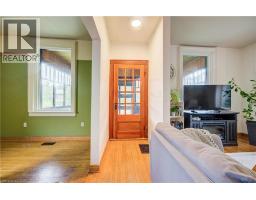 110 BROCK Street - 10