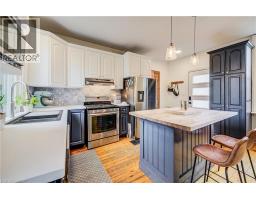 110 BROCK Street - 23