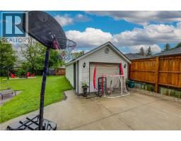 110 BROCK Street - 42