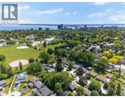 603 CORNICK Drive - 30