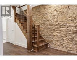 41 DUKE Street UnitNo. 1 - 24